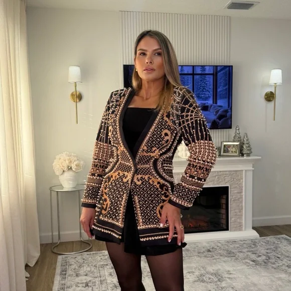 Elegant Black and Gold cream Beaded Jacket blazer - Picture 3 of 8